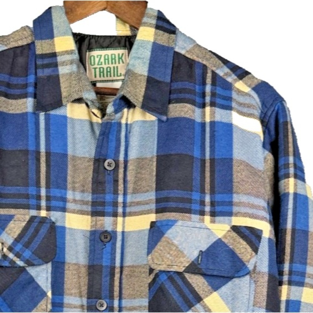 Vintage 90s Ozark Trail Mens Quilted Plaid Shirt Jacket Shacket Blue Large